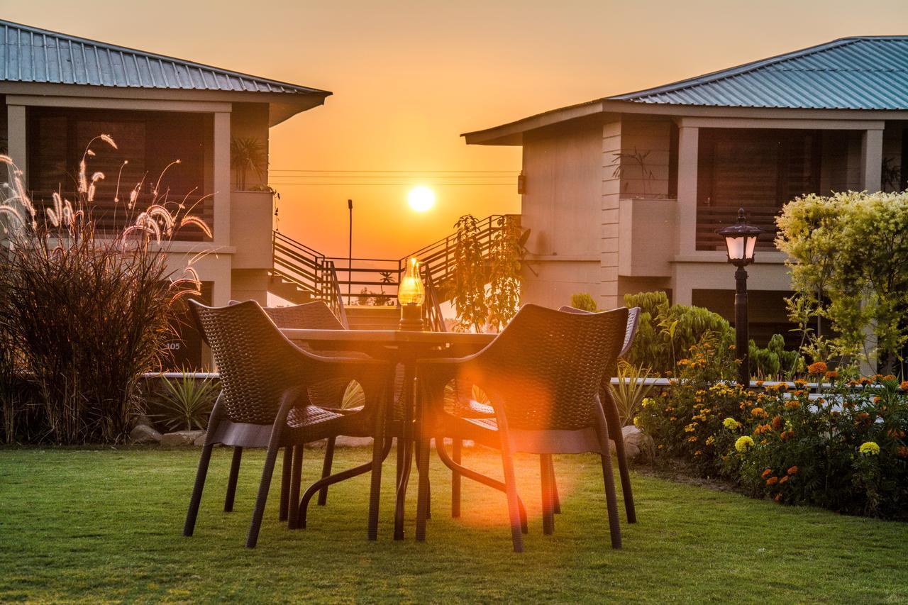 Corbett The Baagh Spa & Resort Ramnagar  Luaran gambar